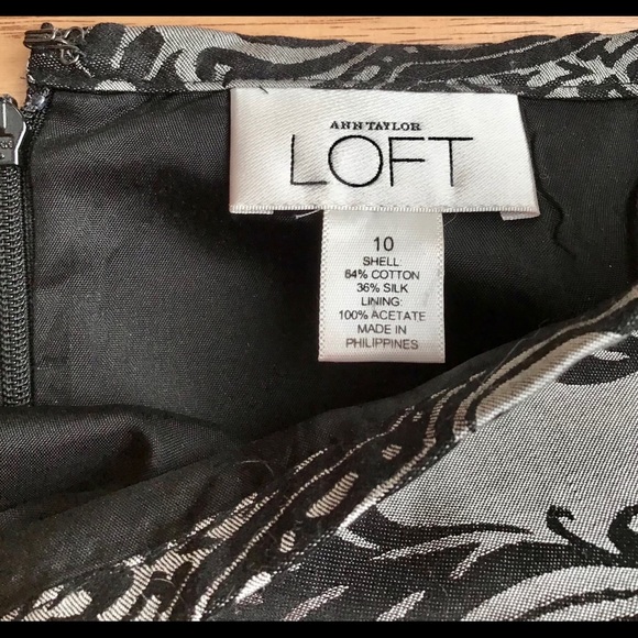 Ann Taylor LOFT Silver & Black Print Pencil Skirt - Picture 3 of 5
